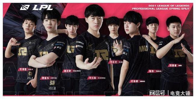 的首冠之梦 的首冠之梦