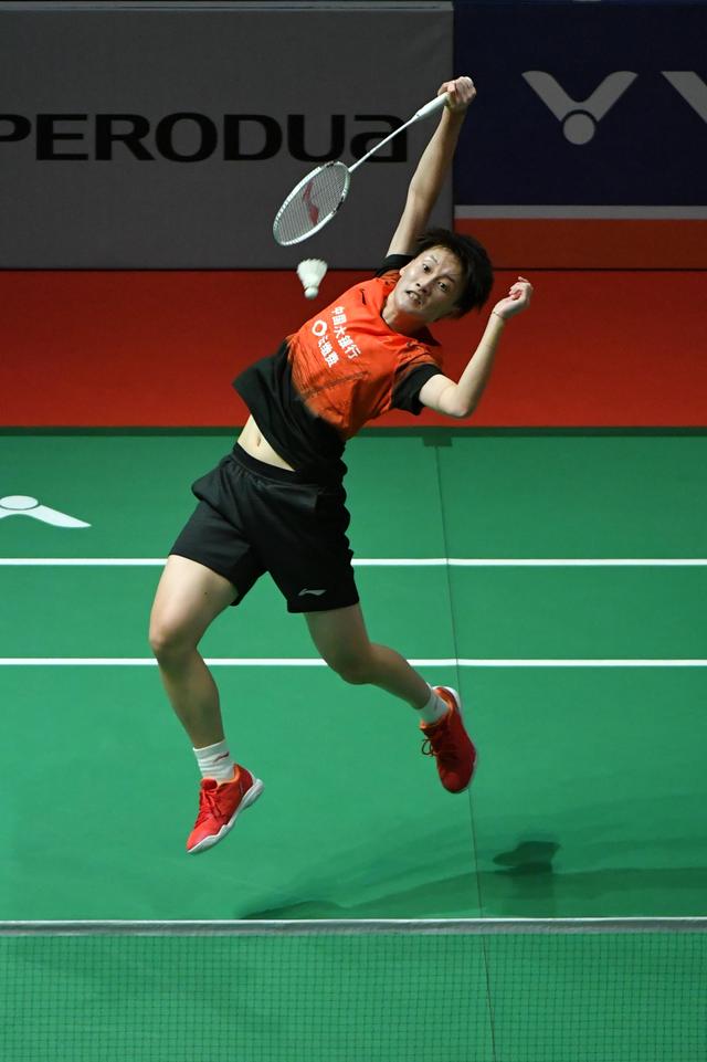 队和关注她 队和关注她