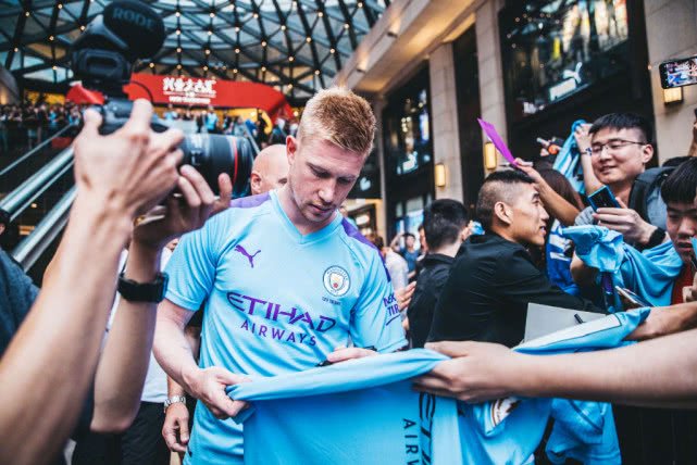 在对手反扑 在对手反扑